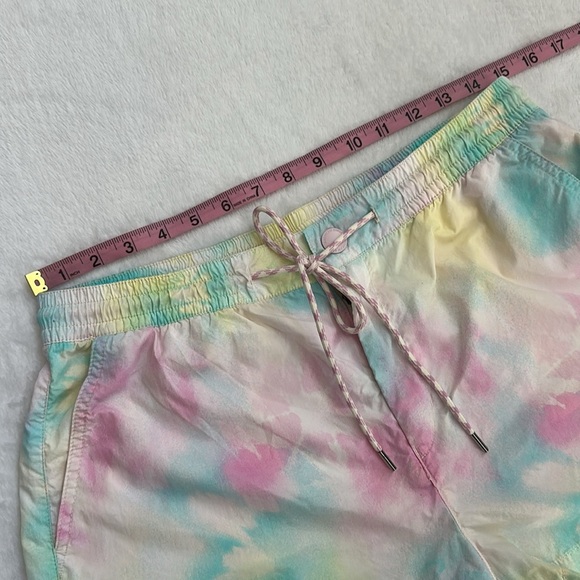 American Eagle Women’s Pastel Athletic Summer Beachy Breathable Running Shorts M - Picture 3 of 8